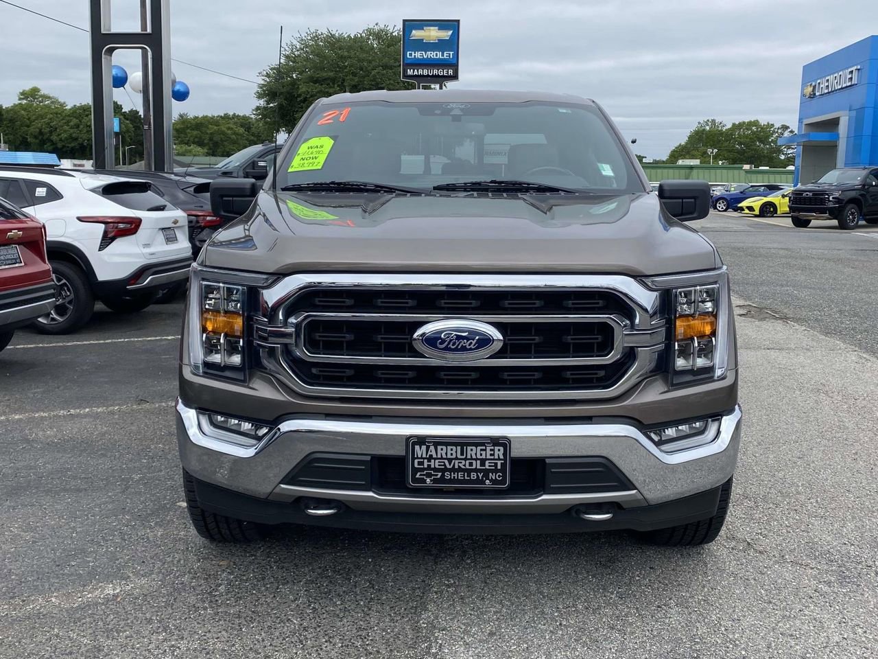 Used 2021 Ford F150 XLT w/ Equipment Group 302A High AWD/4WD image 2