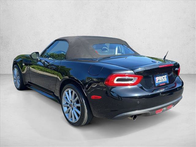 Used 2017 FIAT 124 Spider Lusso RWD image 7