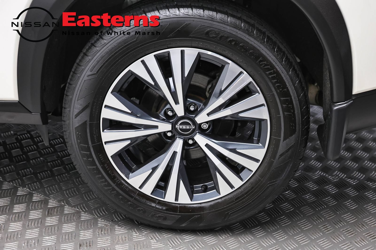 Used 2023 Nissan Rogue SV AWD/4WD image 8