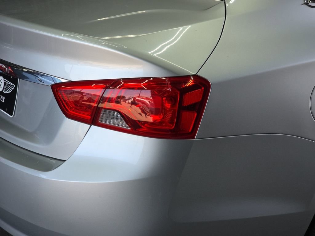 Used 2017 Chevrolet Impala LS image 22