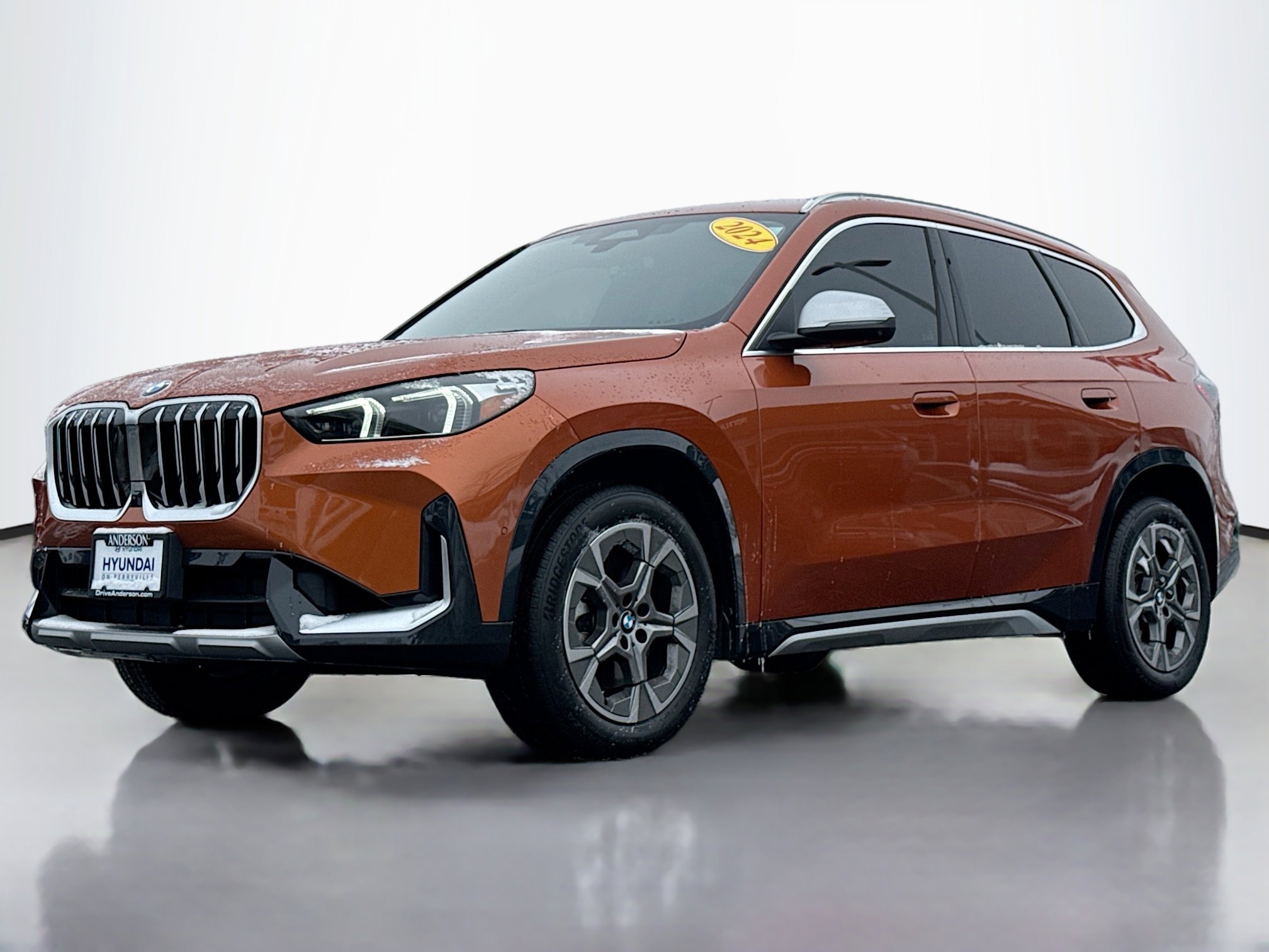 Used 2024 BMW X1 xDrive28i w/ Premium Package image 10