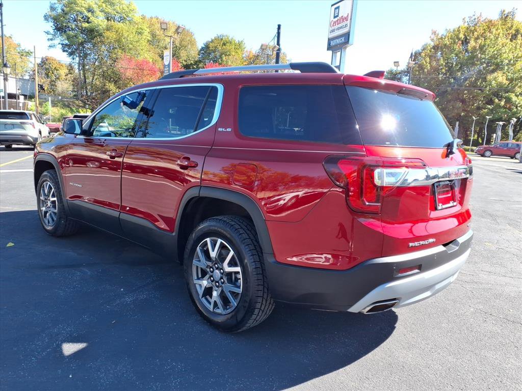 Used 2023 GMC Acadia SLE w/ Driver Convenience Package image 5