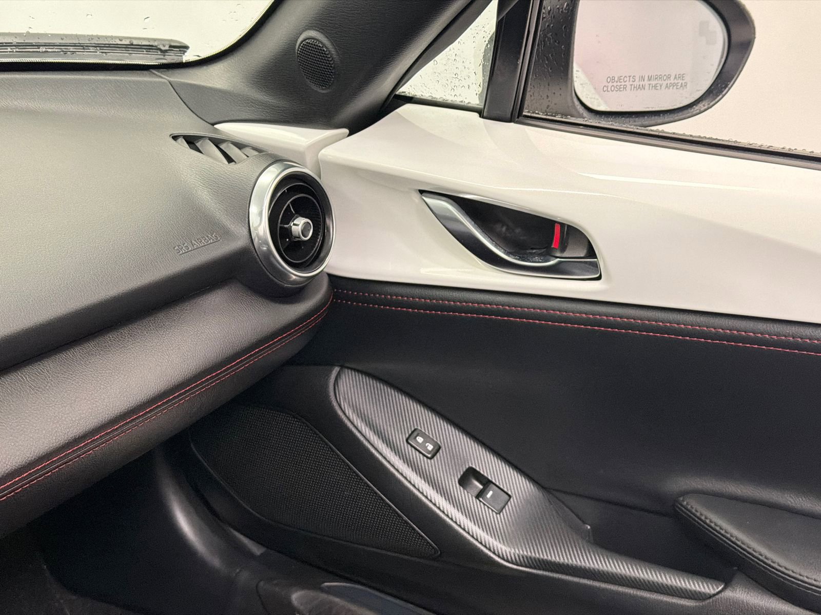 Used 2017 MAZDA MX-5 Miata Grand Touring image 29