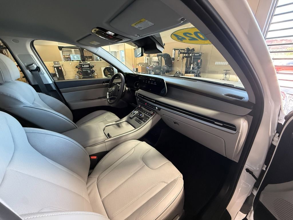 Used 2024 Hyundai Palisade SEL FWD image 24