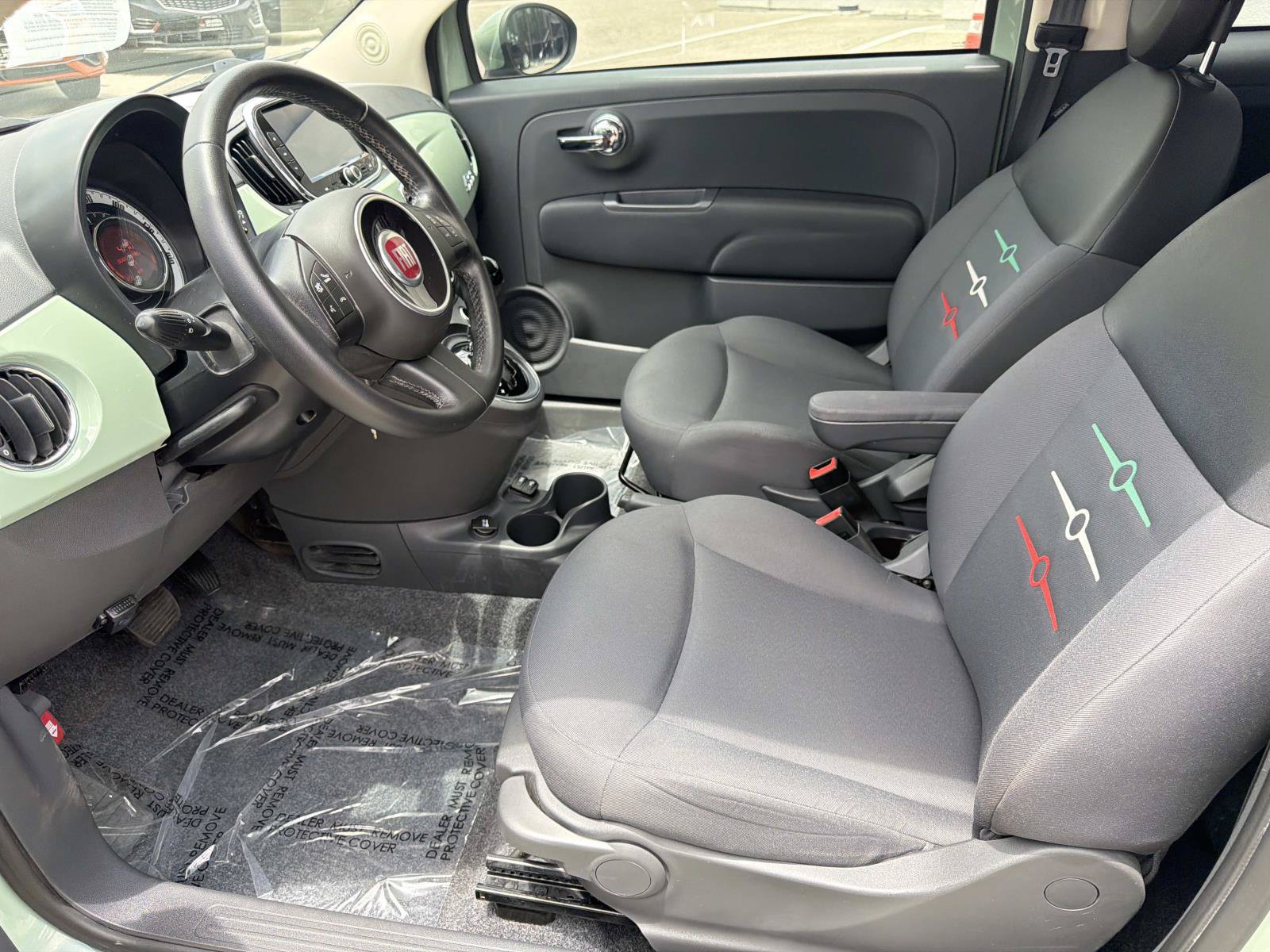 Used 2016 FIAT 500 Pop FWD image 9