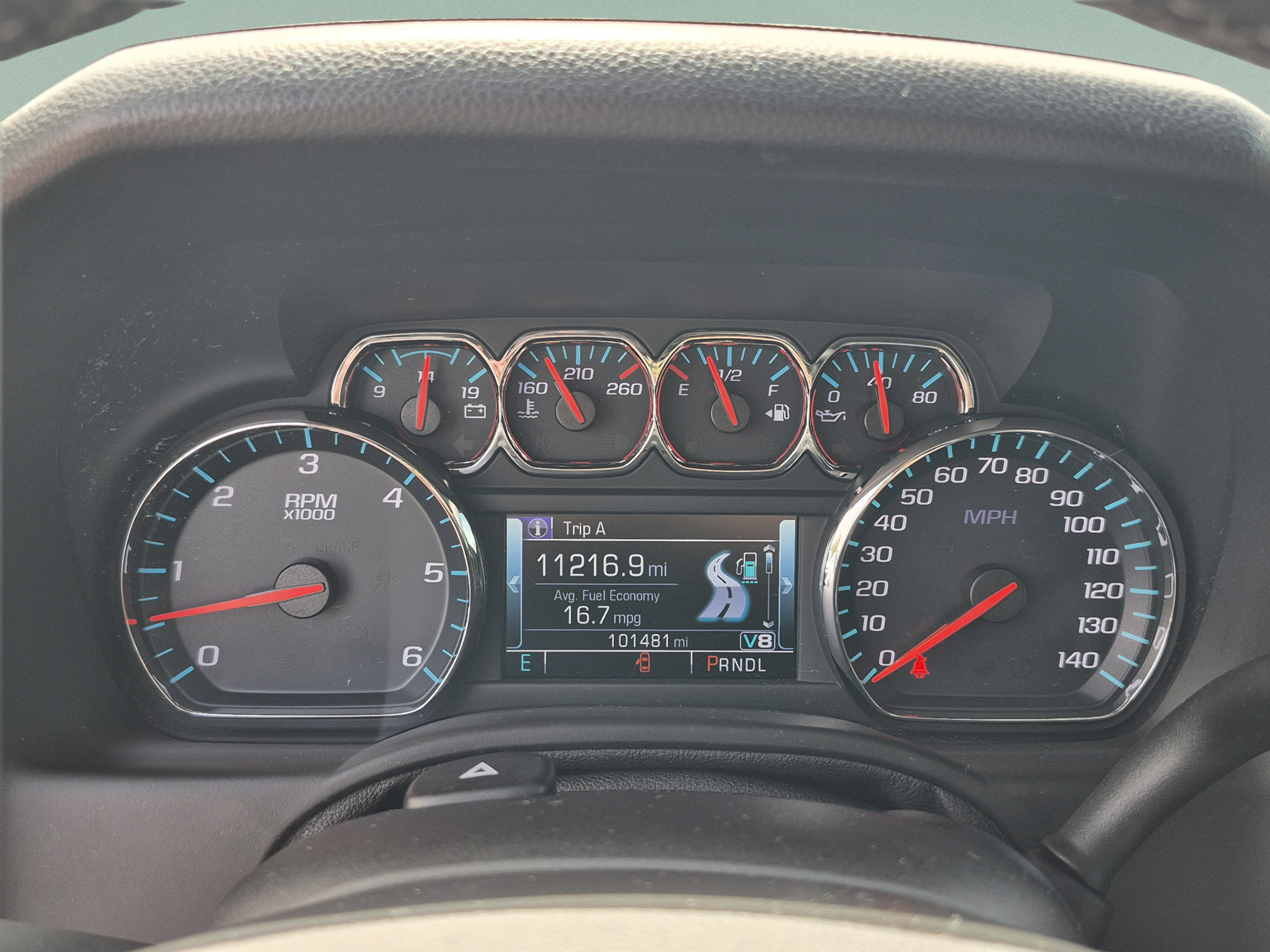 Used 2020 GMC Yukon SLT w/ Open Road Package RWD image 32