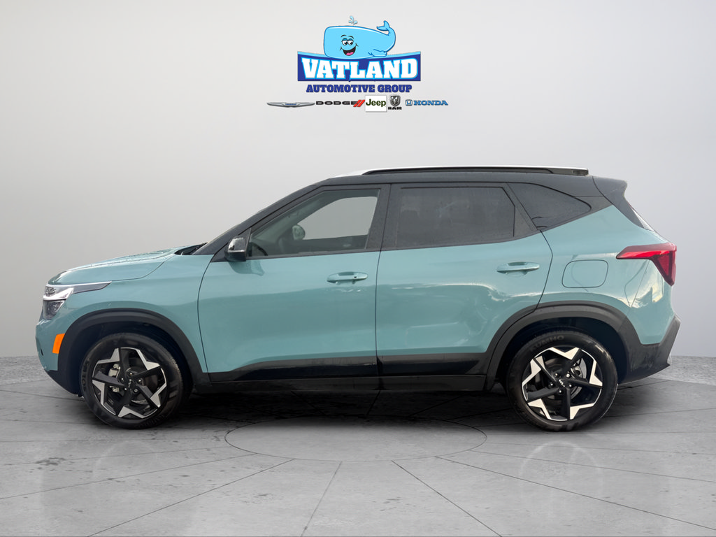 Used 2026 Kia Seltos S FWD image 2