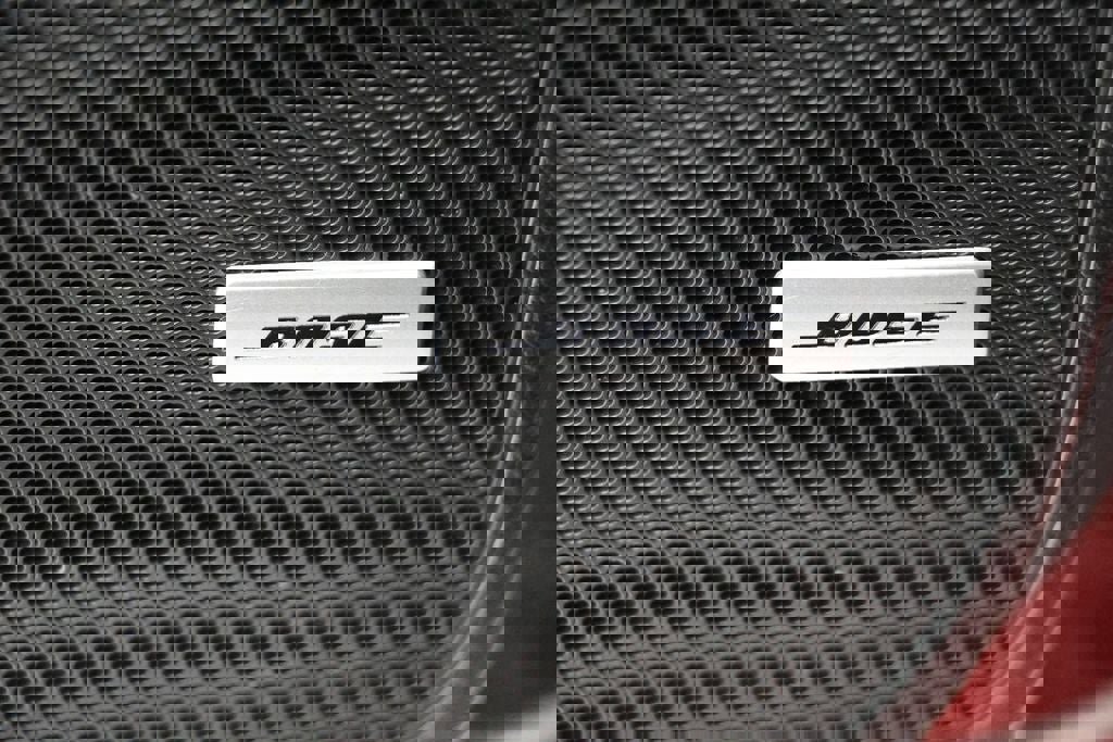 Used 2024 Buick Enclave Premium image 32