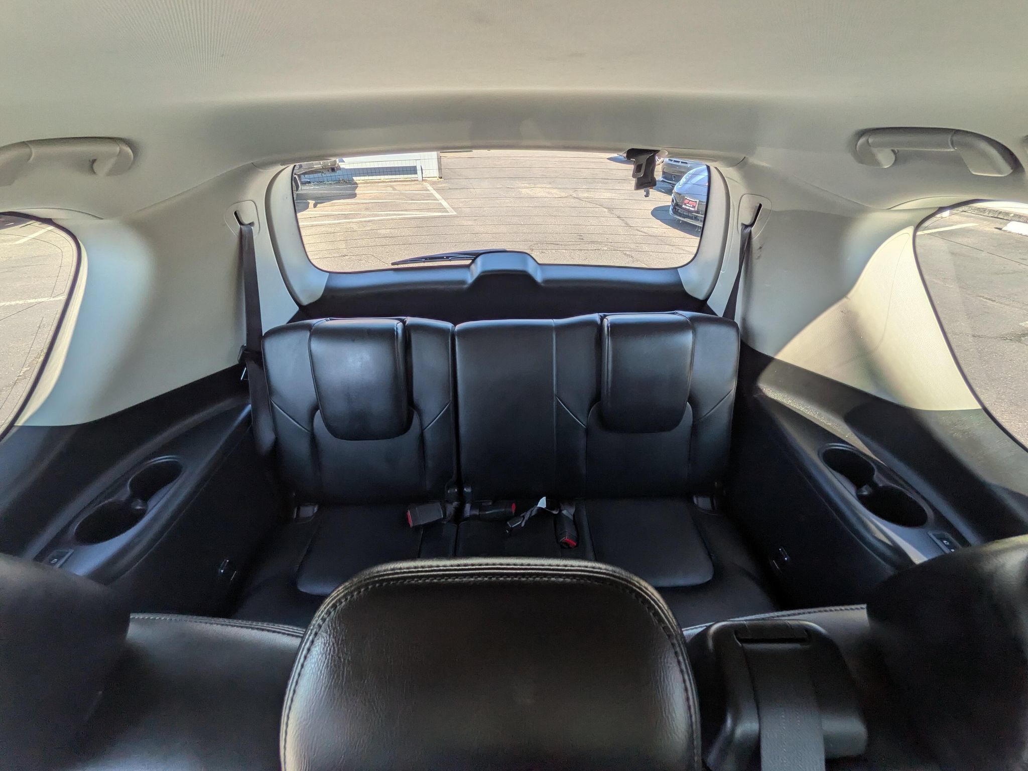 Used 2023 Nissan Armada SL AWD/4WD image 9