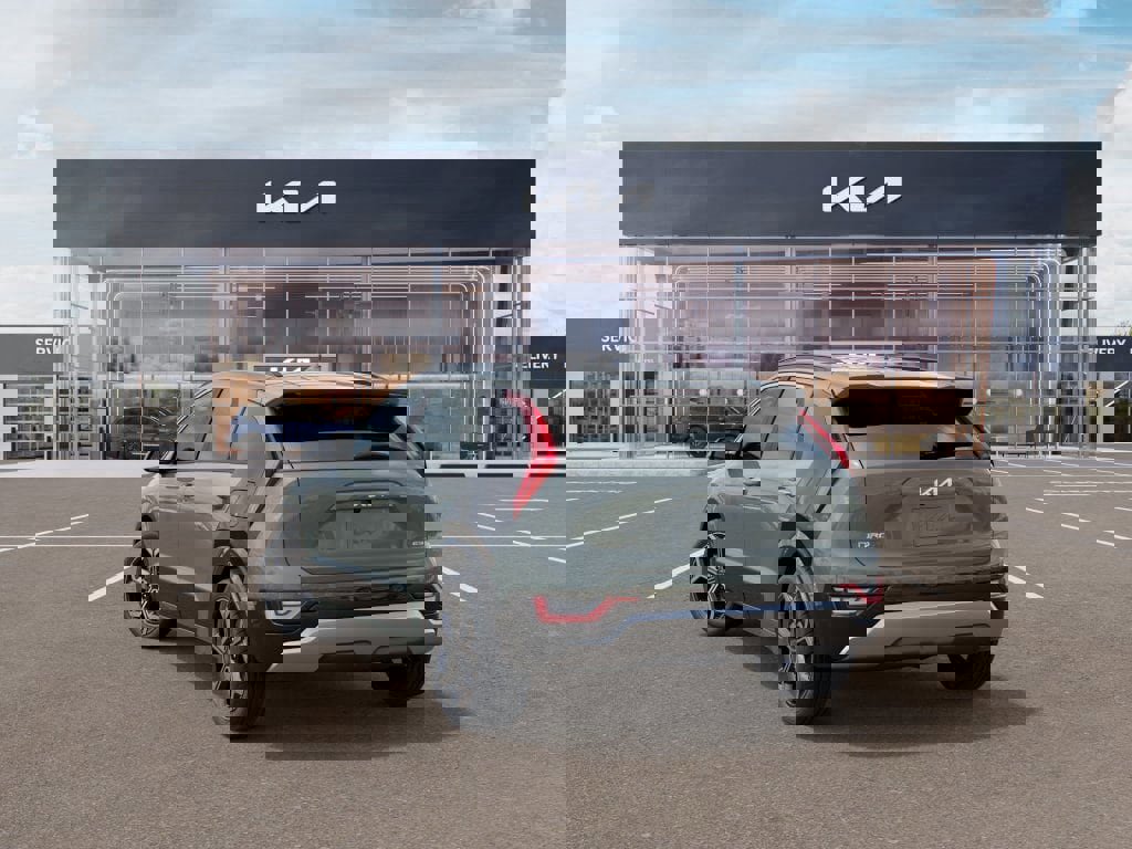 New 2025 Kia Niro SX Touring image 4