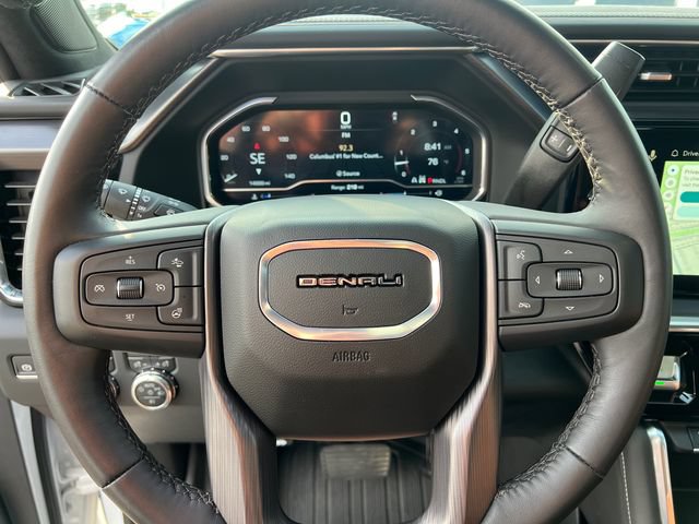 Used 2024 GMC Sierra 2500 Denali Ultimate w/ Max Trailering Package AWD/4WD image 14