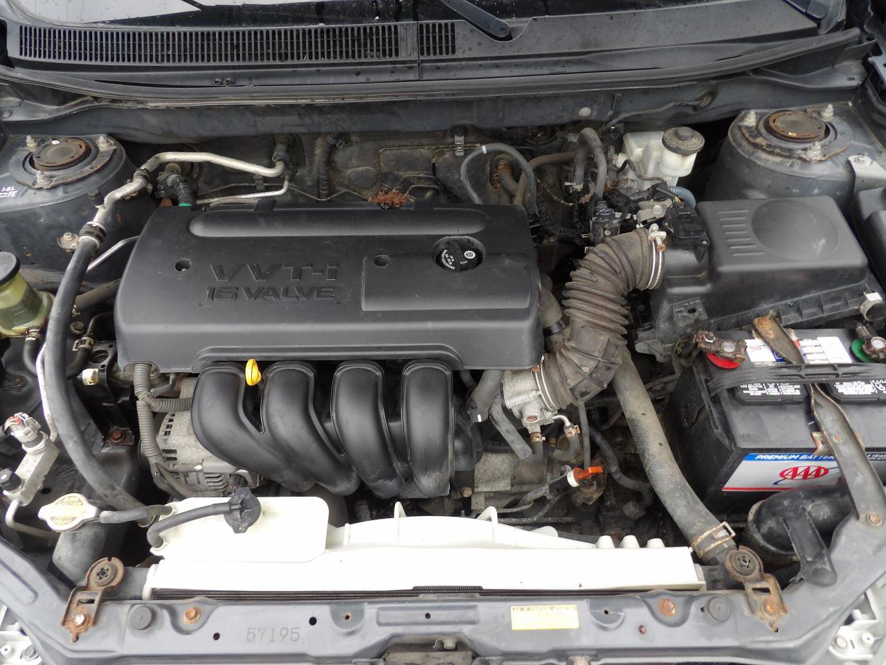 Used 2006 Toyota Matrix XR FWD image 19
