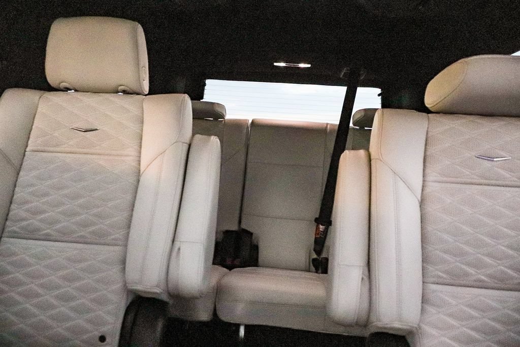 Used 2025 Cadillac Escalade V AWD/4WD image 26