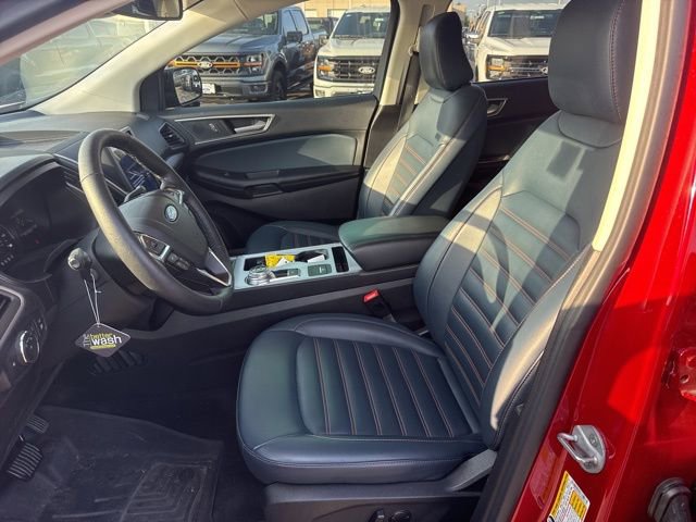 Used 2022 Ford Edge SEL w/ Sport Appearance Package image 11