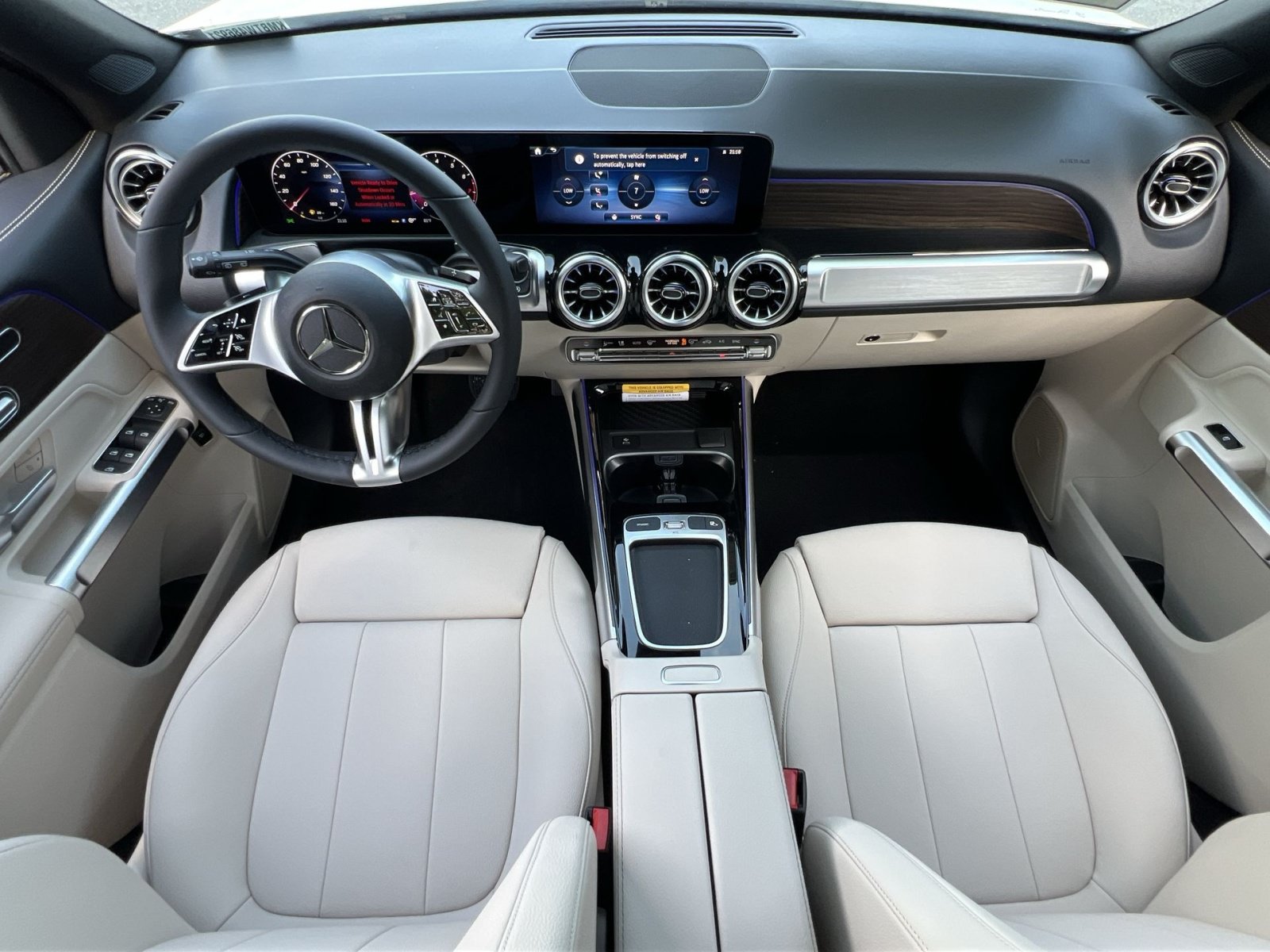 New 2026 Mercedes-Benz GLB 250 4MATIC image 28
