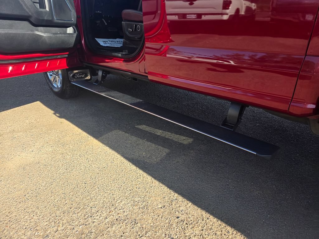 Used 2019 Ford F250 Platinum w/ Platinum Ultimate Package AWD/4WD image 28