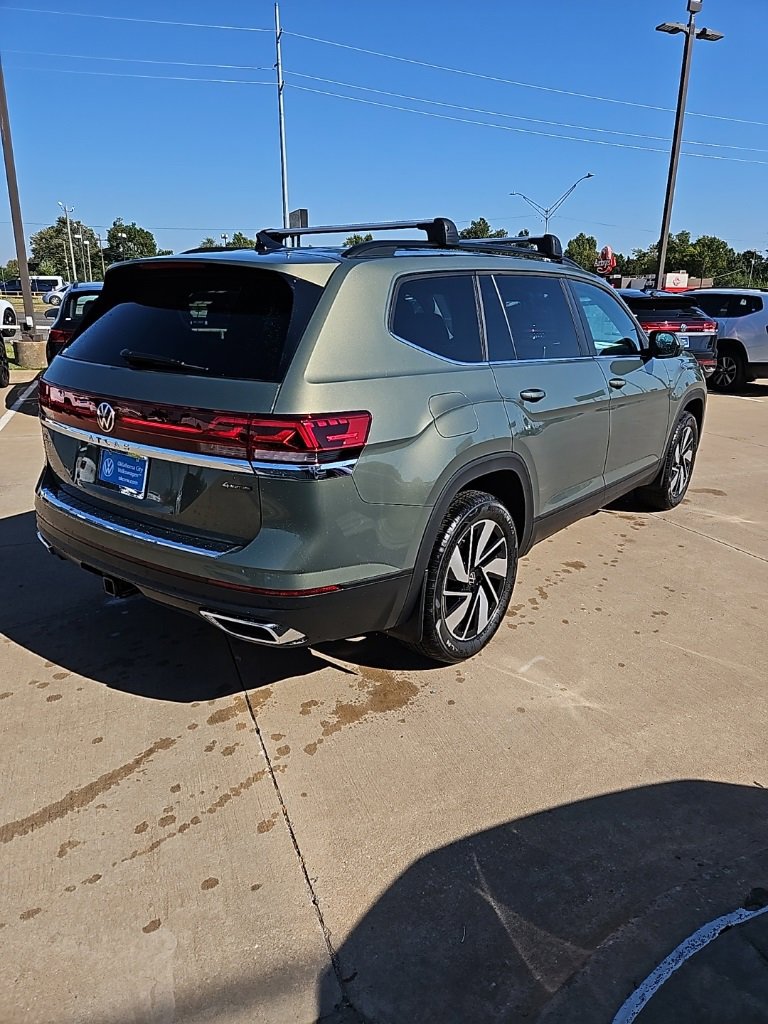 New 2026 Volkswagen Atlas SE image 5