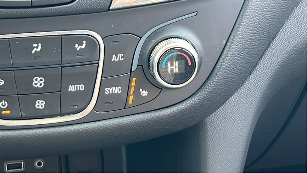 Used 2023 Chevrolet Equinox LT image 21