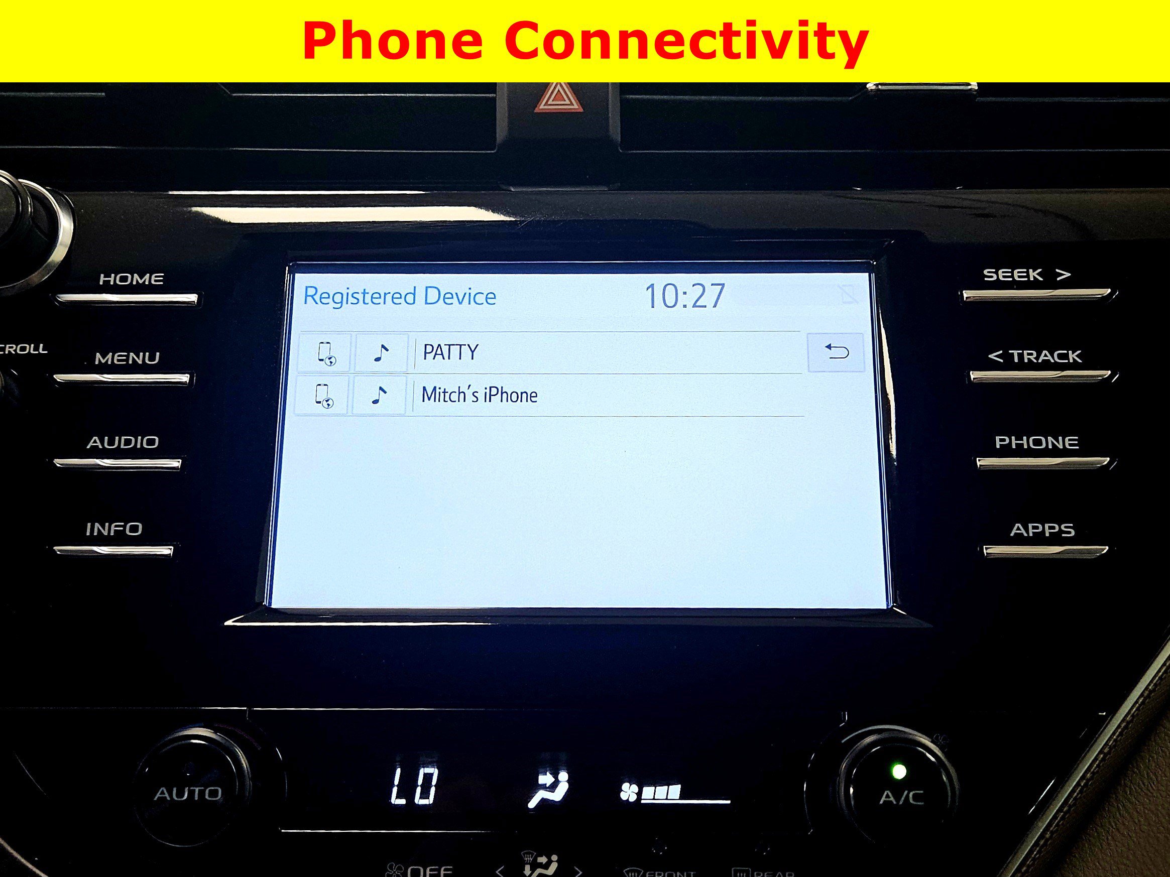 Used 2018 Toyota Camry SE image 19