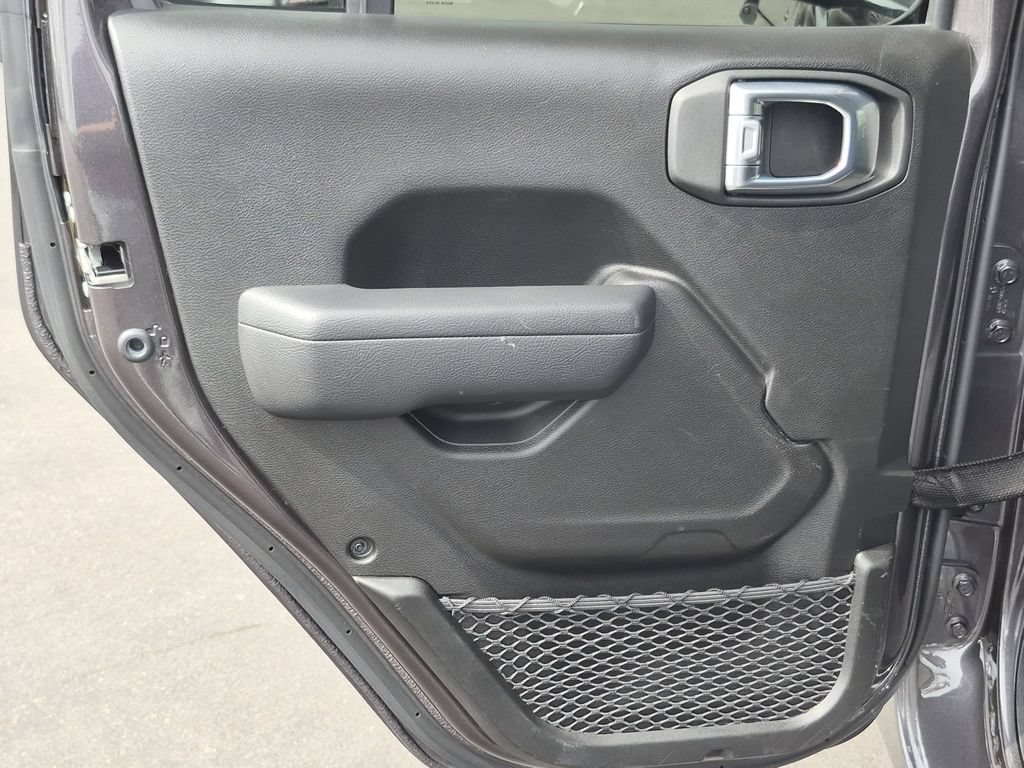 Used 2025 Jeep Wrangler Unlimited Sport AWD/4WD image 27
