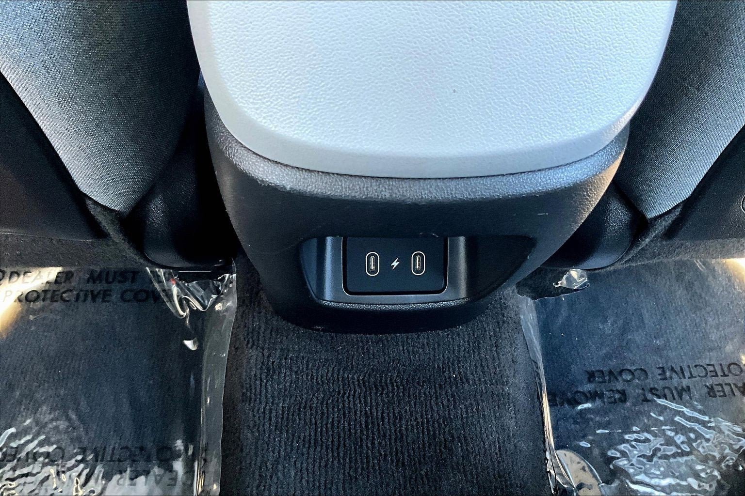 Used 2024 Hyundai Elantra Limited FWD image 31