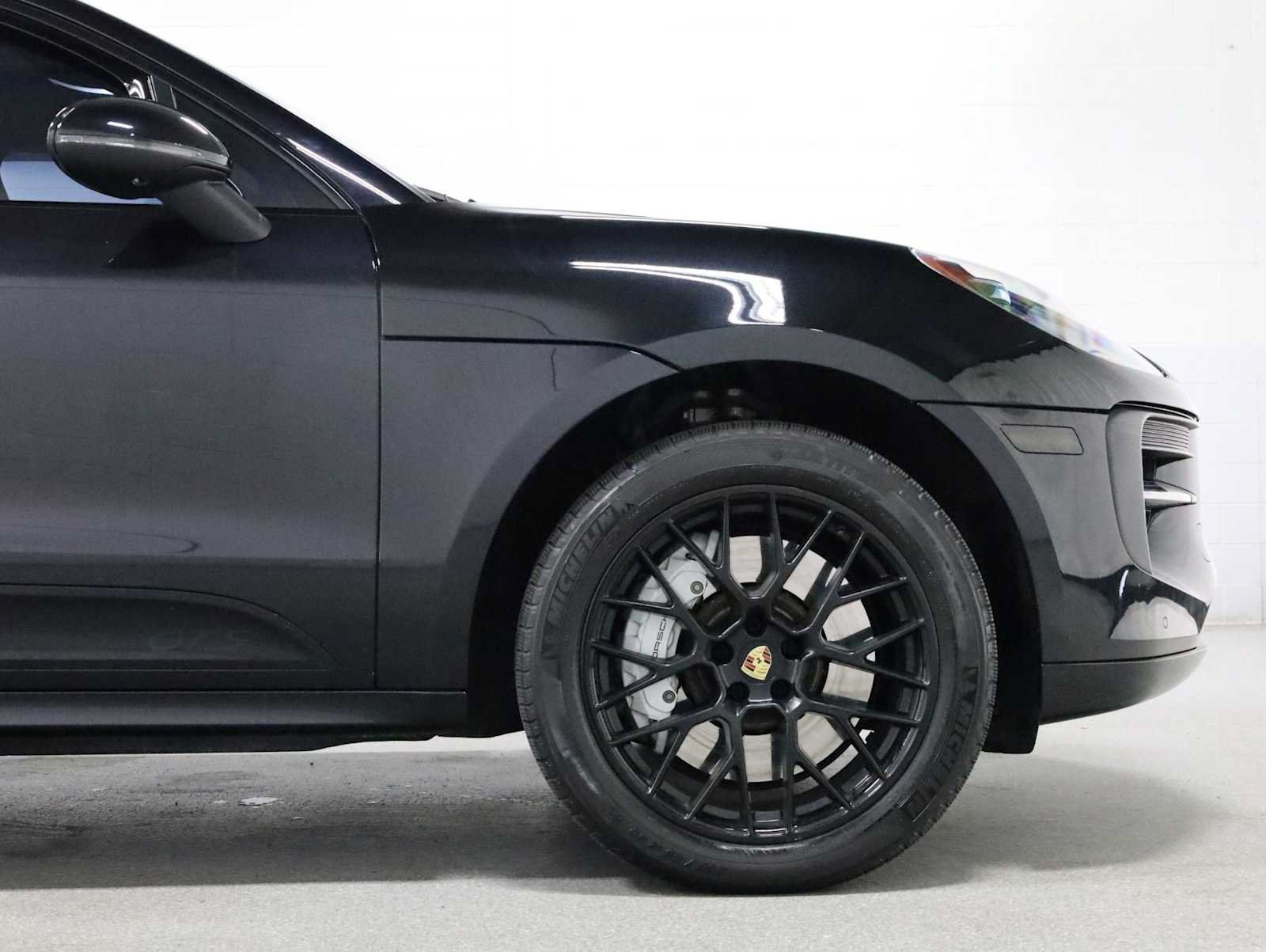 Used 2020 Porsche Macan GTS AWD/4WD image 10
