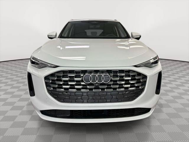 Used 2025 Audi Q5 Premium Plus w/ Premium Plus AWD/4WD image 6
