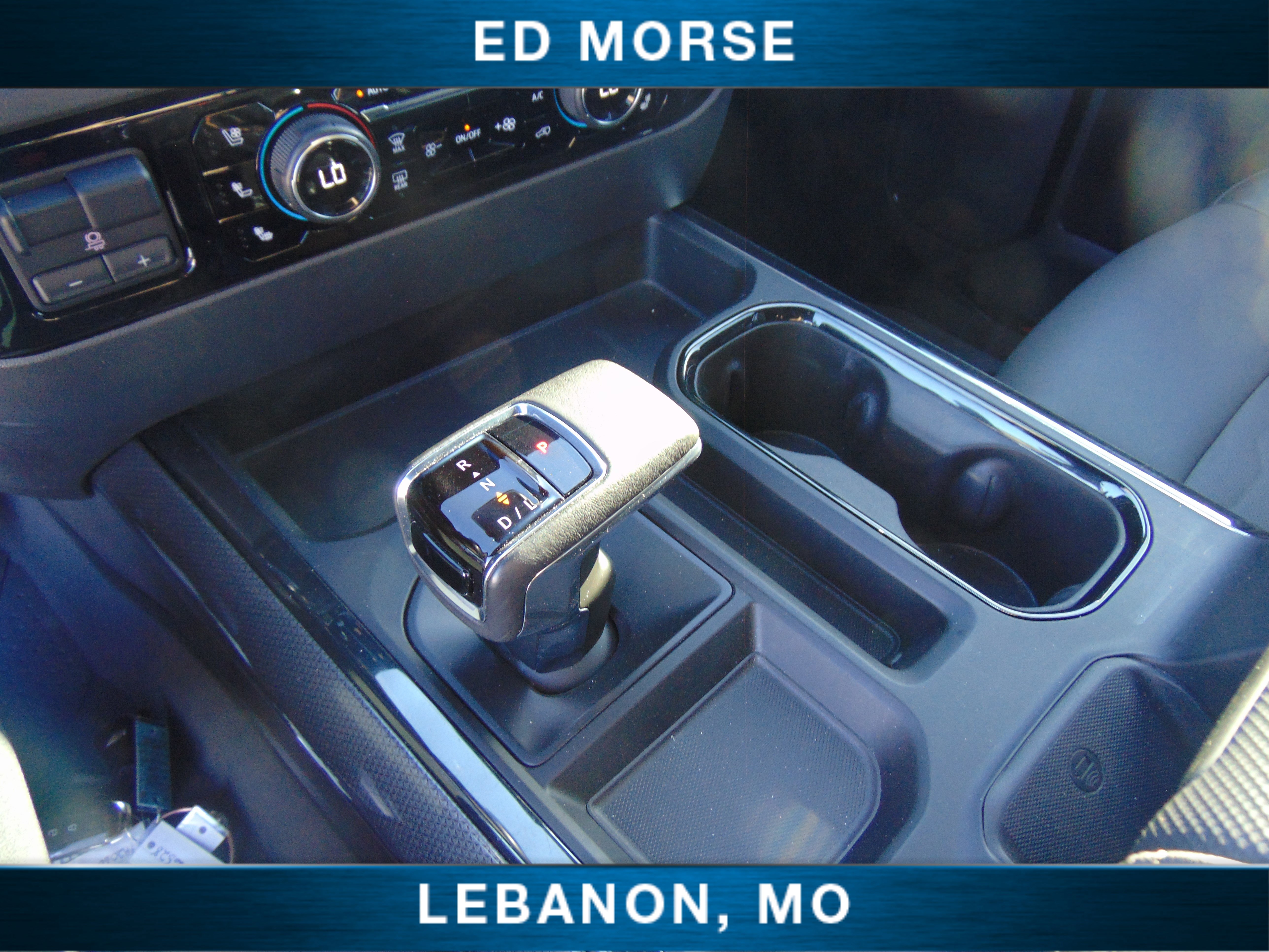 Used 2022 Chevrolet Silverado 1500 ZR2 w/ Technology Package image 26