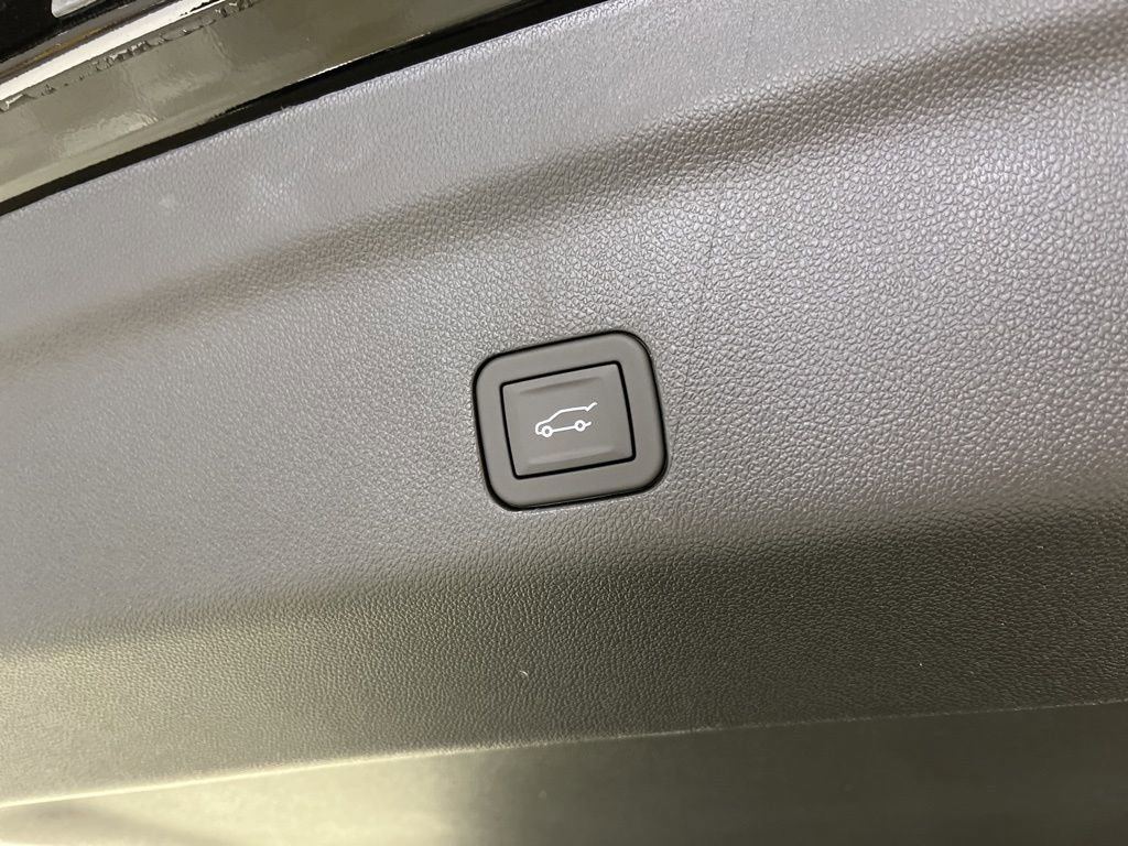 New 2026 Chevrolet Tahoe High Country image 26