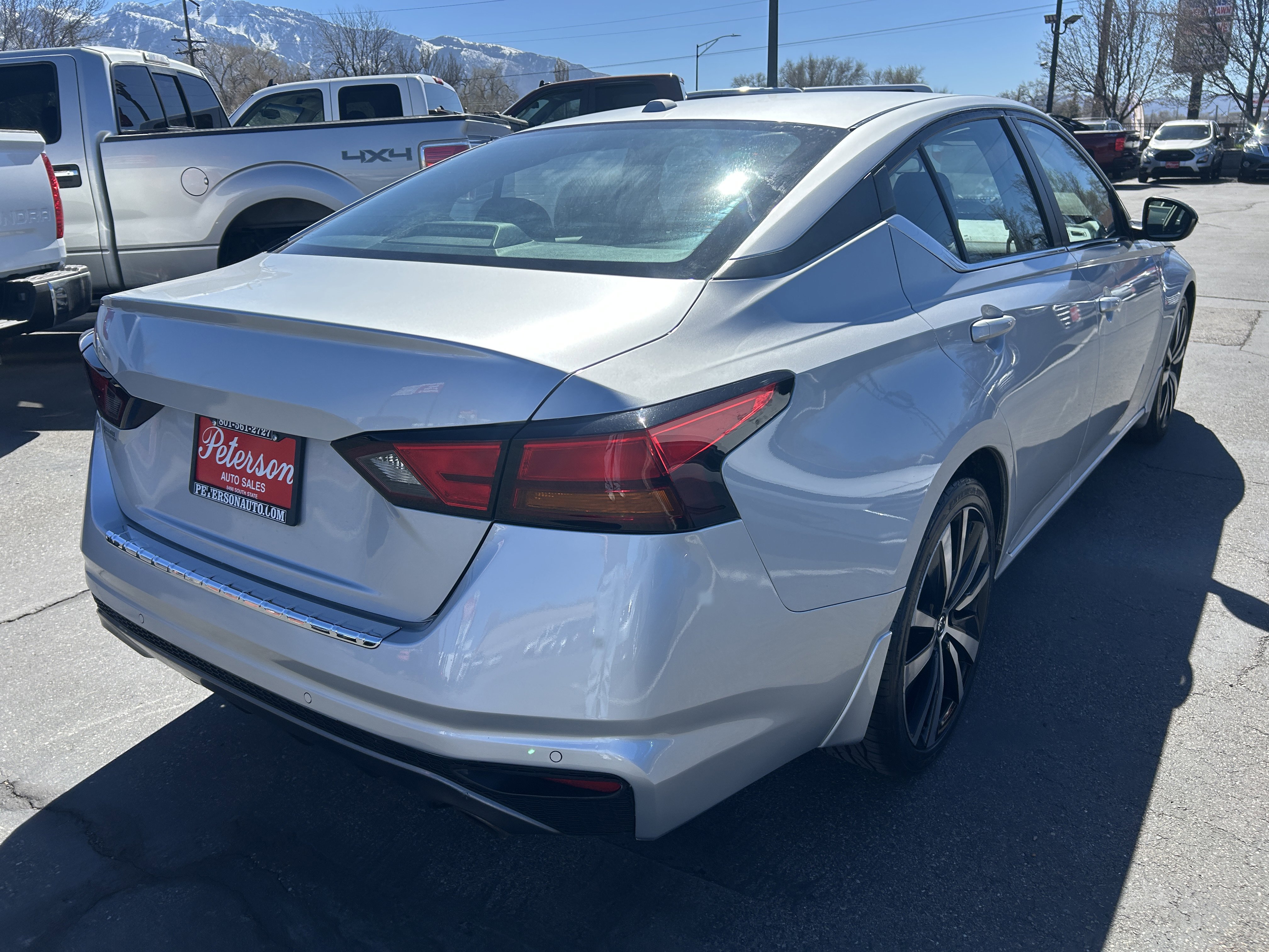 Used 2022 Nissan Altima 2.5 SR FWD image 7