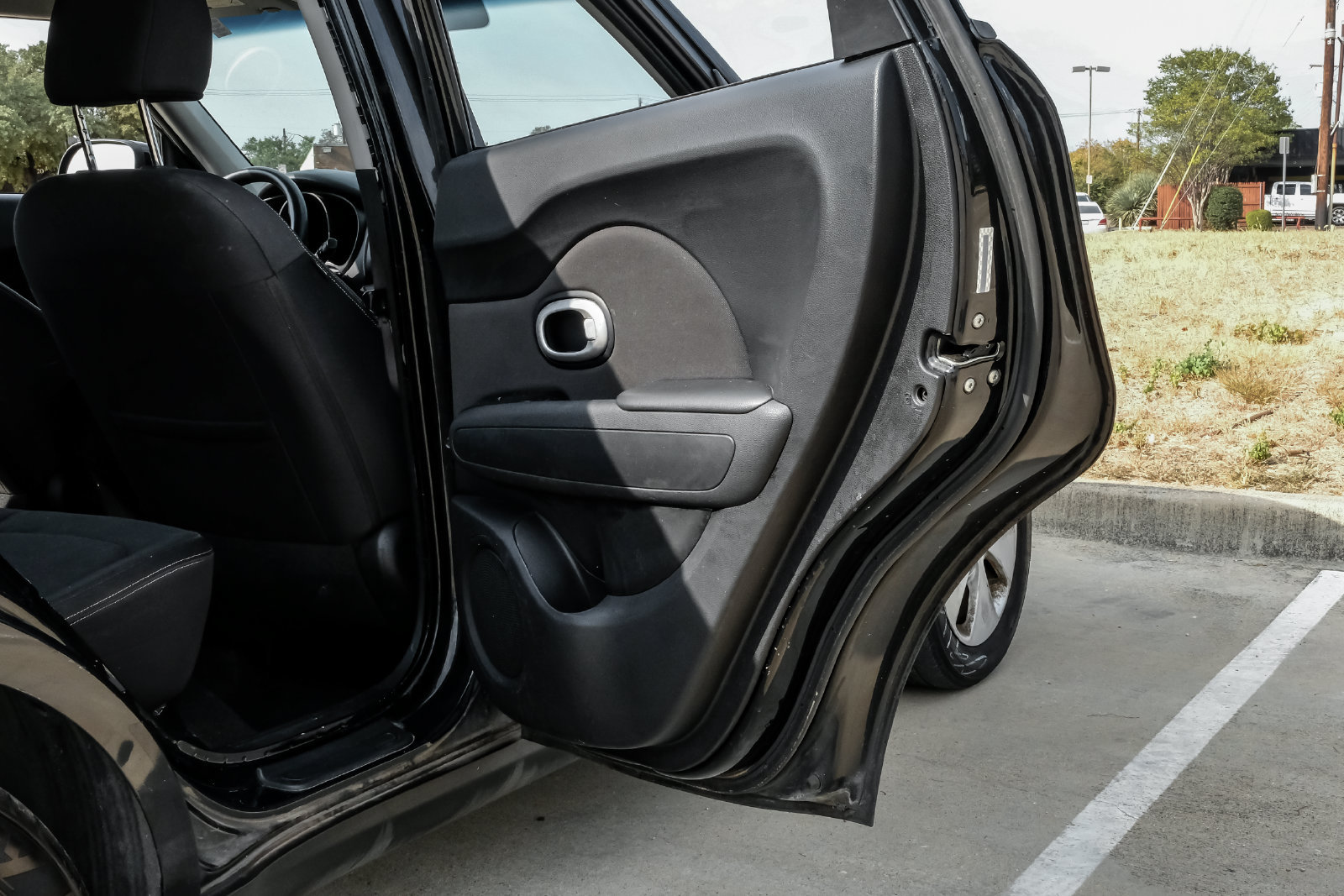 Used 2014 Kia Soul FWD image 39