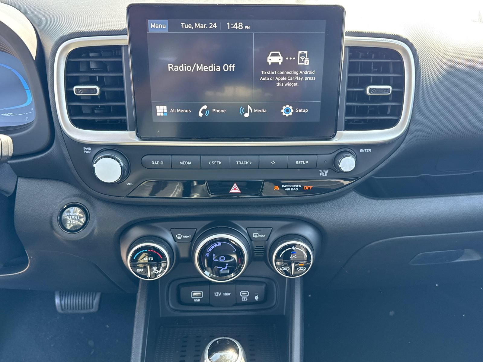 New 2026 Hyundai Venue SEL FWD image 29