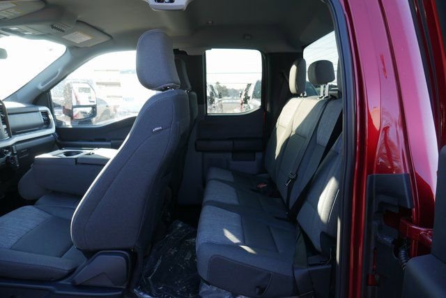 New 2026 Ford F250 XLT w/ FX4 Off-Road Package image 22