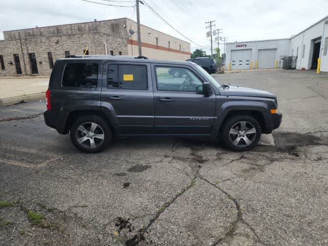 Used 2016 Jeep Patriot High Altitude FWD image 9