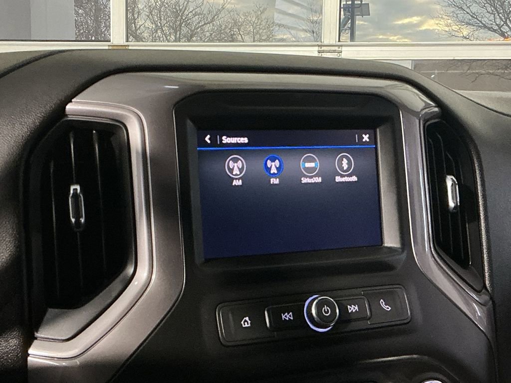 Used 2021 GMC Sierra 2500 4x4 Crew Cab w/ Convenience Package image 26