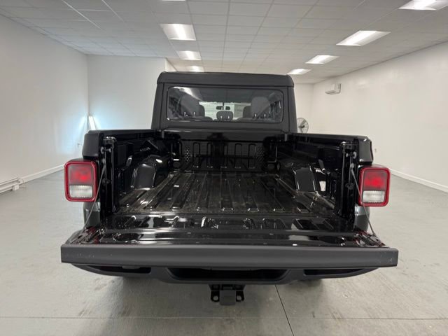New 2026 Jeep Gladiator Sport AWD/4WD image 7