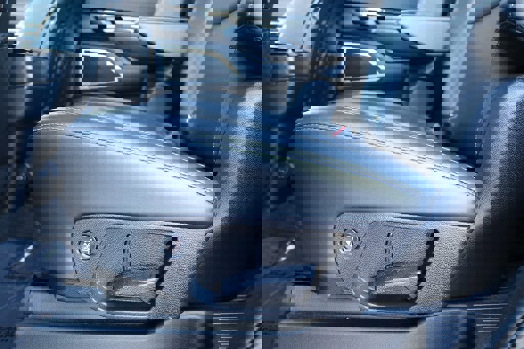 Used 2020 Kia Telluride S image 26