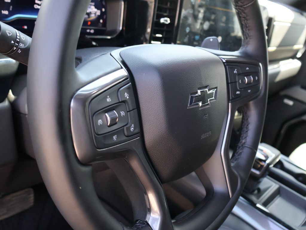Certified 2025 Chevrolet Silverado 1500 ZR2 AWD/4WD image 26