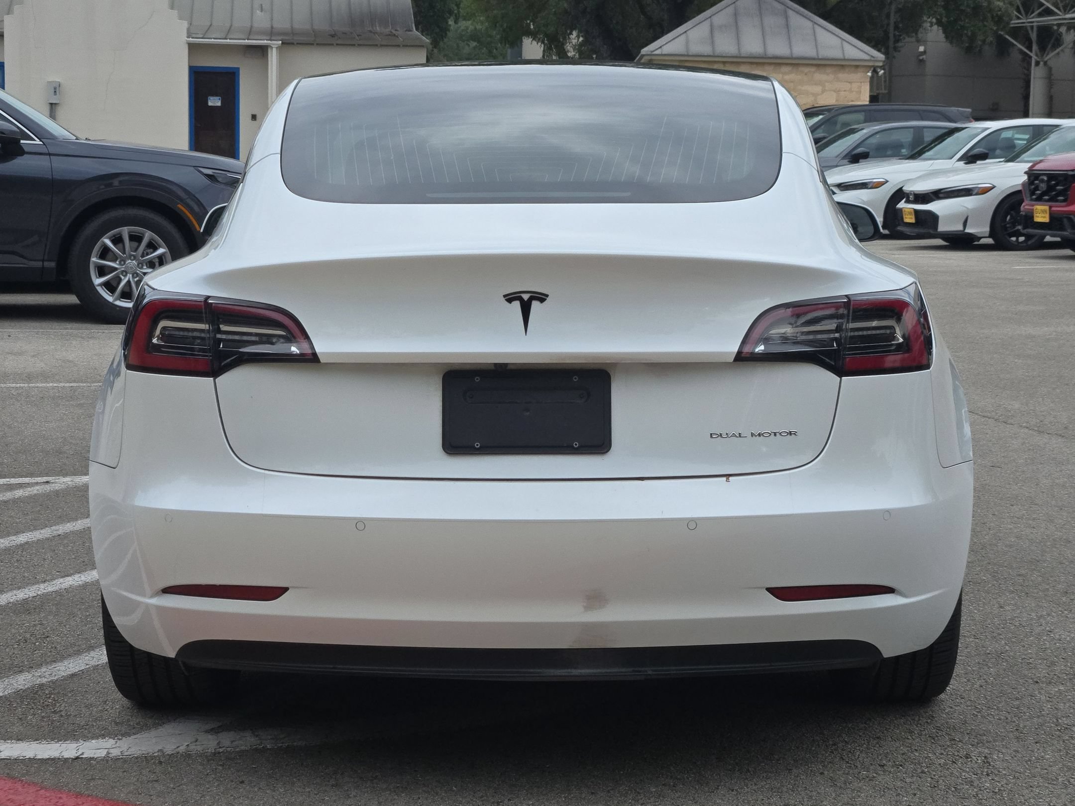 Used 2020 Tesla Model 3 Long Range AWD/4WD image 4