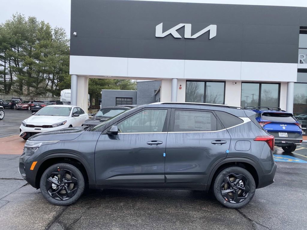 New 2026 Kia Seltos EX AWD/4WD image 2