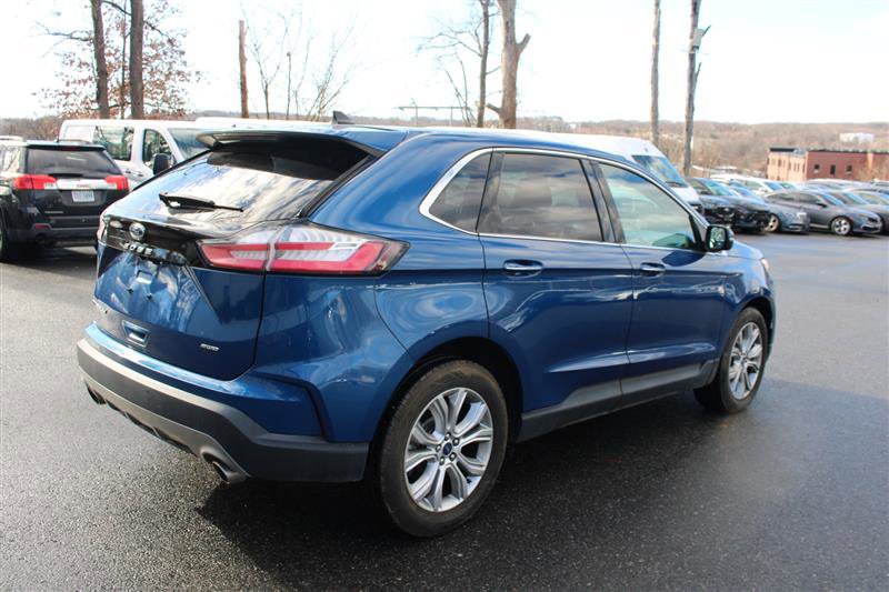 Used 2022 Ford Edge Titanium w/ Equipment Group 301A image 8