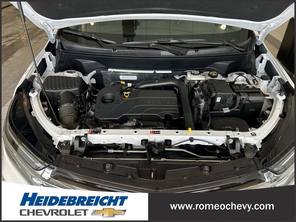 Used 2024 Chevrolet Equinox LT w/ LPO, Floor Liner Package image 9