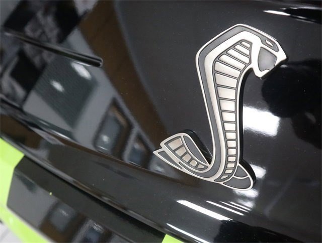 Used 2020 Ford Mustang Shelby GT500 w/ Technology Package image 9