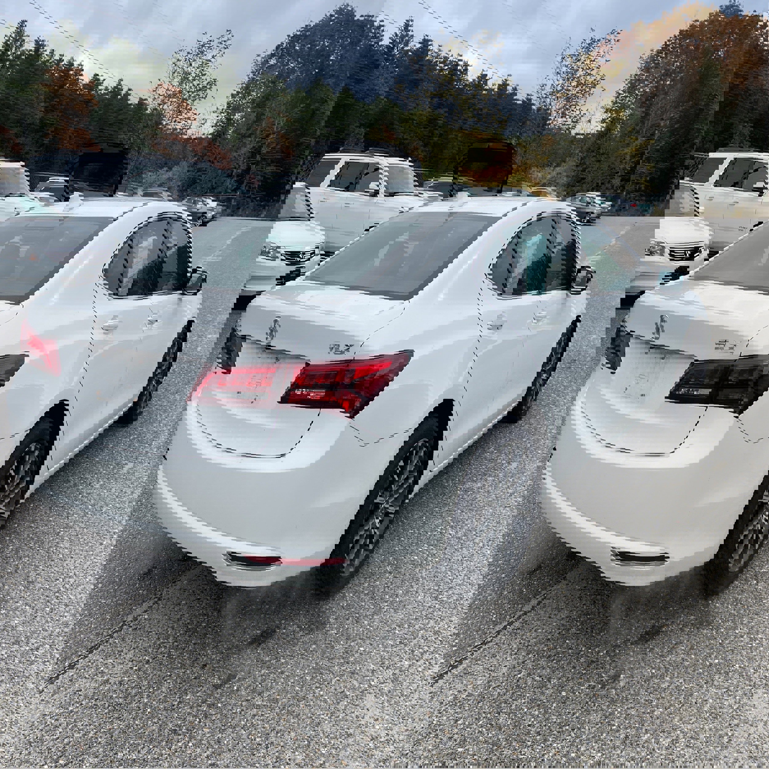 Used 2016 Acura TLX V6 image 7