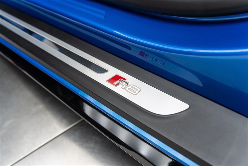 Used 2023 Audi R8 V10 performance w/ Premium Package RWD image 42