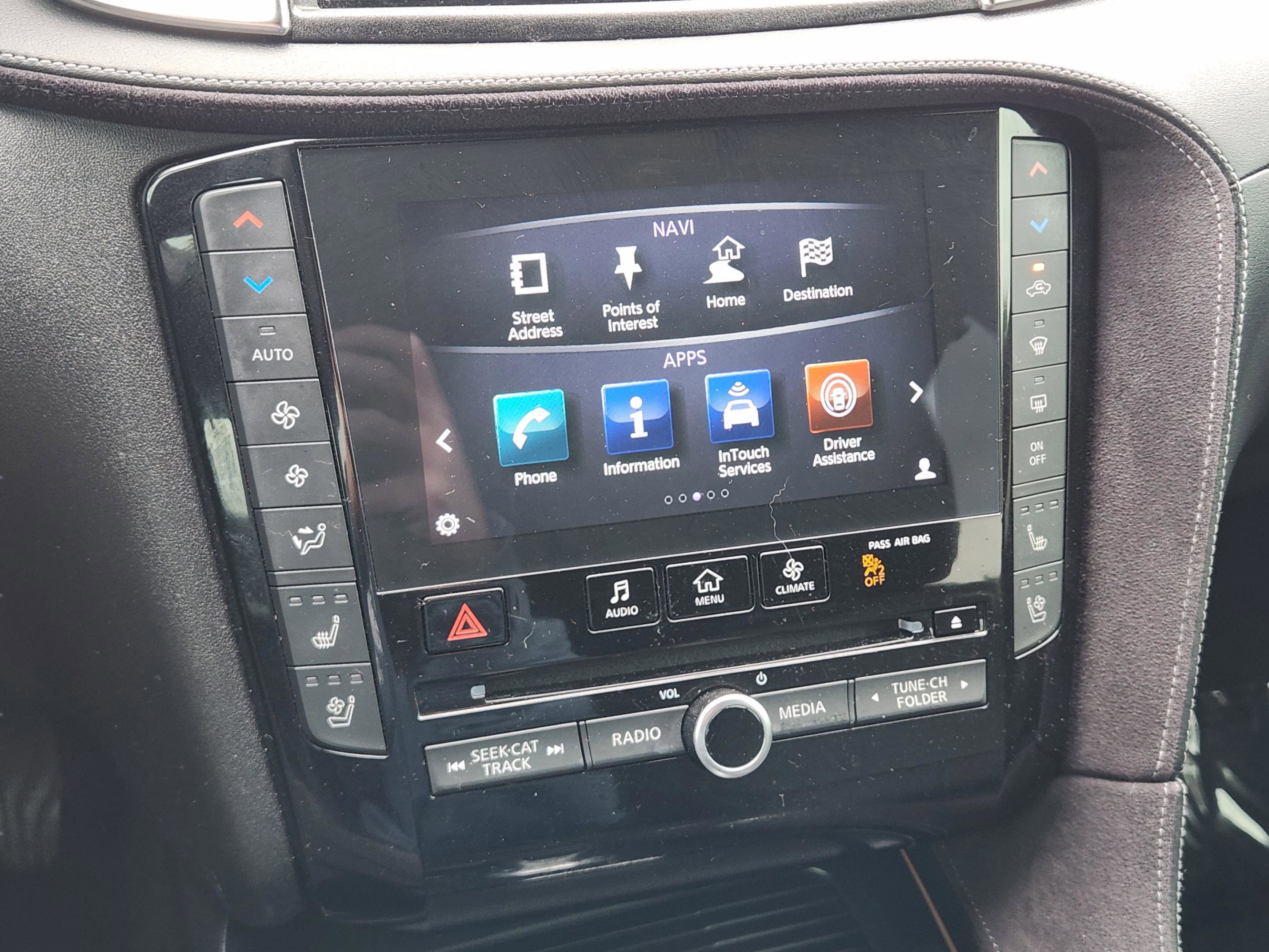 Used 2019 INFINITI QX50 Essential w/ Sensory Package FWD image 11