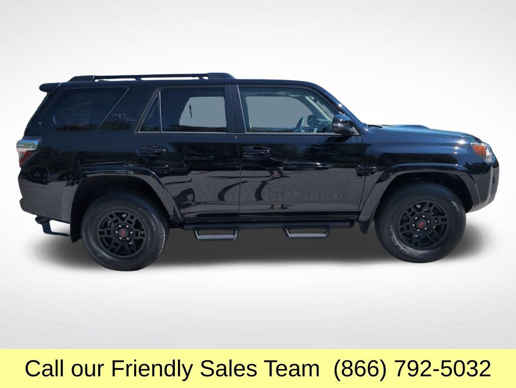 Used 2023 Toyota 4Runner TRD Off-Road Premium w/ Moonroof Package AWD/4WD image 7