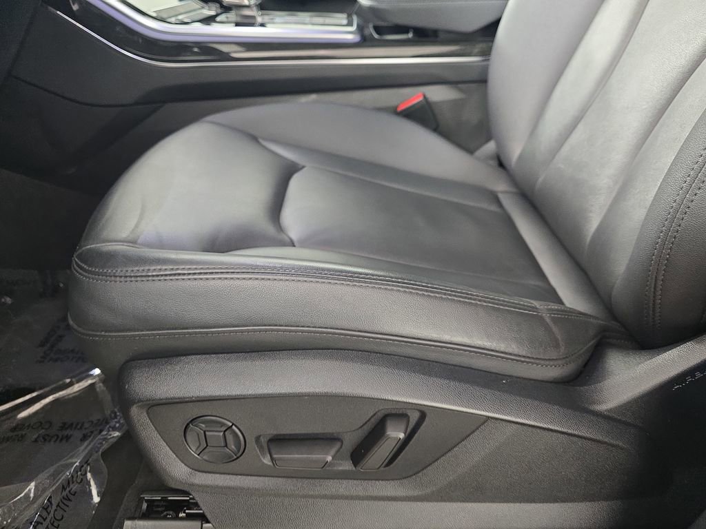 Used 2021 Audi Q7 3.0T Premium w/ Convenience Package image 33