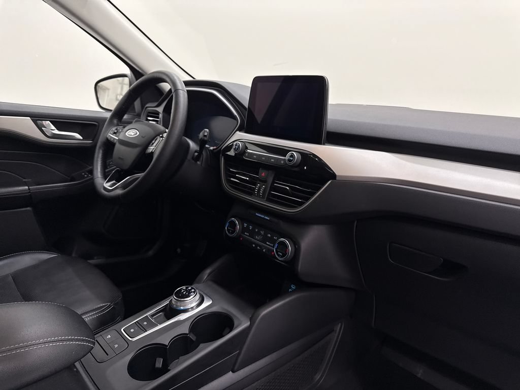 Used 2021 Ford Escape SEL w/ Technology Package FWD image 28