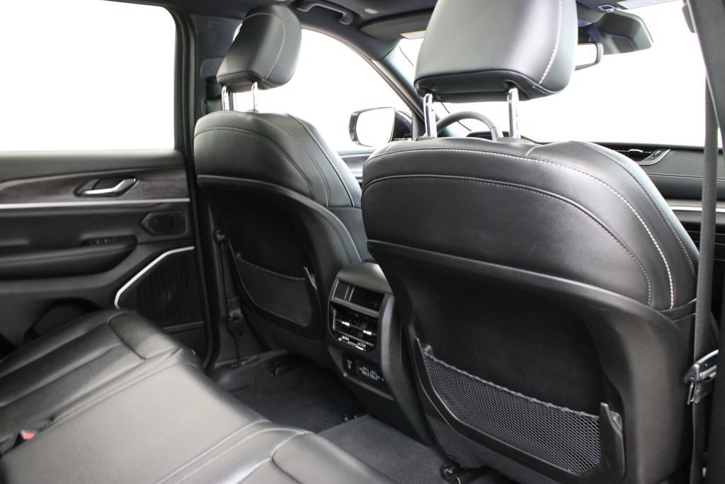 Used 2024 Jeep Grand Cherokee Limited 4xe AWD/4WD image 23